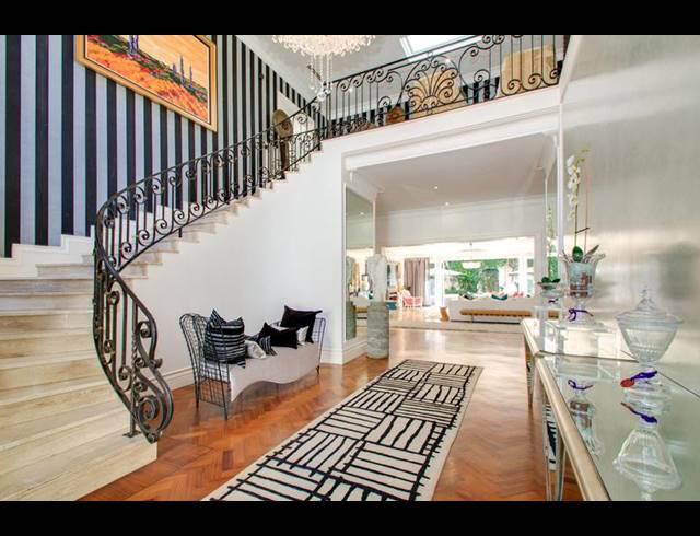 5 BEDROOM PROPERTY TO RENT IN BRYANSTON